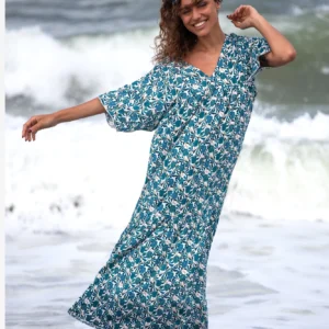 ropa femenina diseñada en Italia
